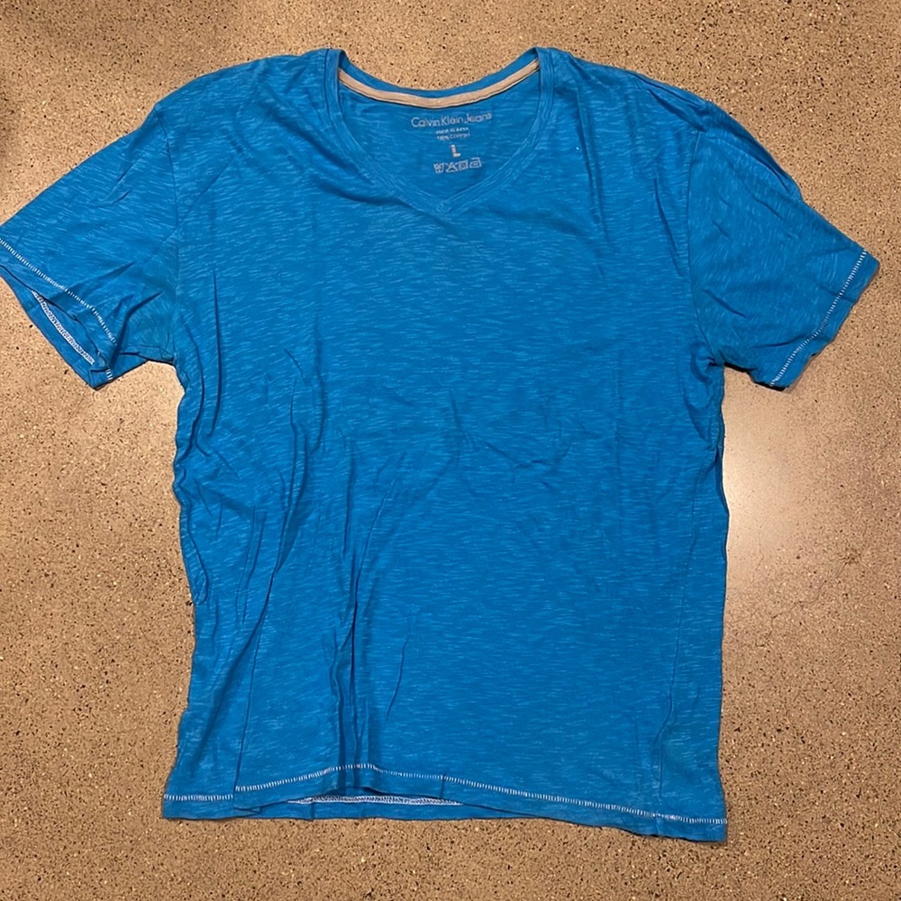 Calvin Klein mens v-neck shirt